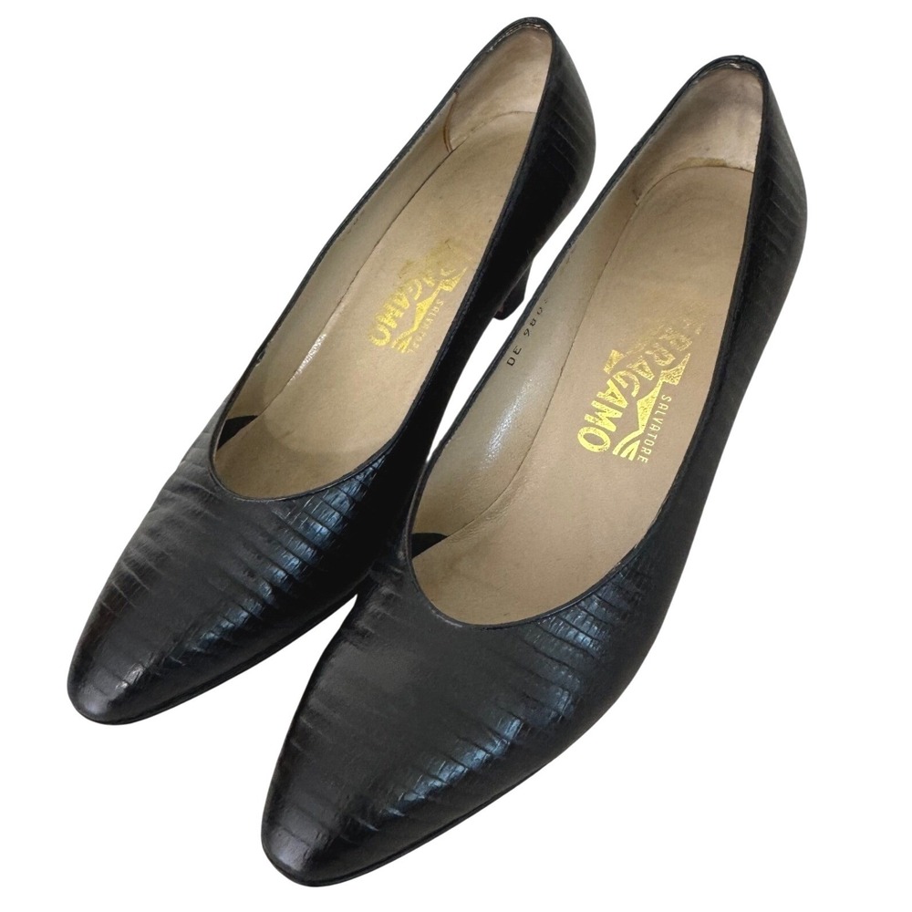 Vintage Salvator Ferragamo‎ Heels Black 9B Embossed Leather
